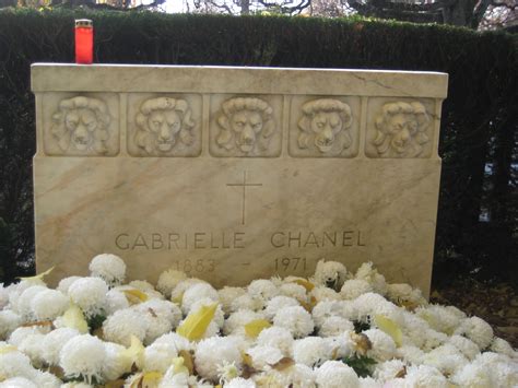 tombe coco chanel|gabrielle coco chanel.